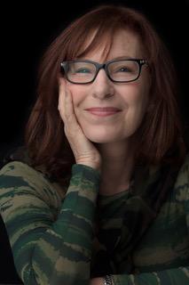 Marcie Maxfield Headshot