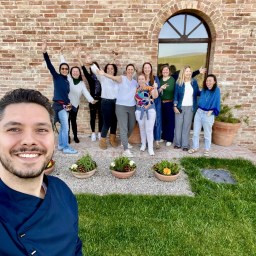 Lisa Darcy on Tuscany and Tennis